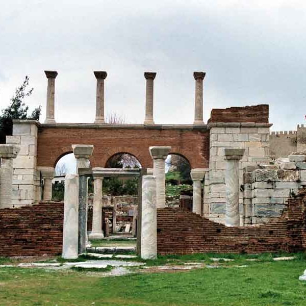 Ephesus Selçuk,_the_entrance_to_the_Basilica_of_St._John